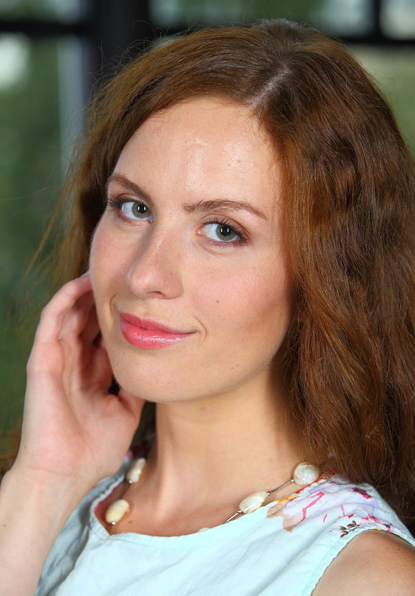 Лариса, 19 лет, 4 размер груди